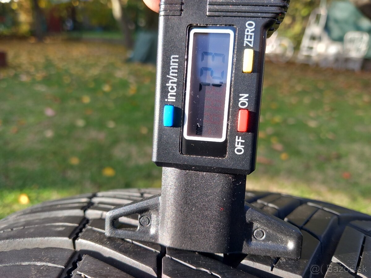 225/40 r18 celoročne pneumatiky - 2