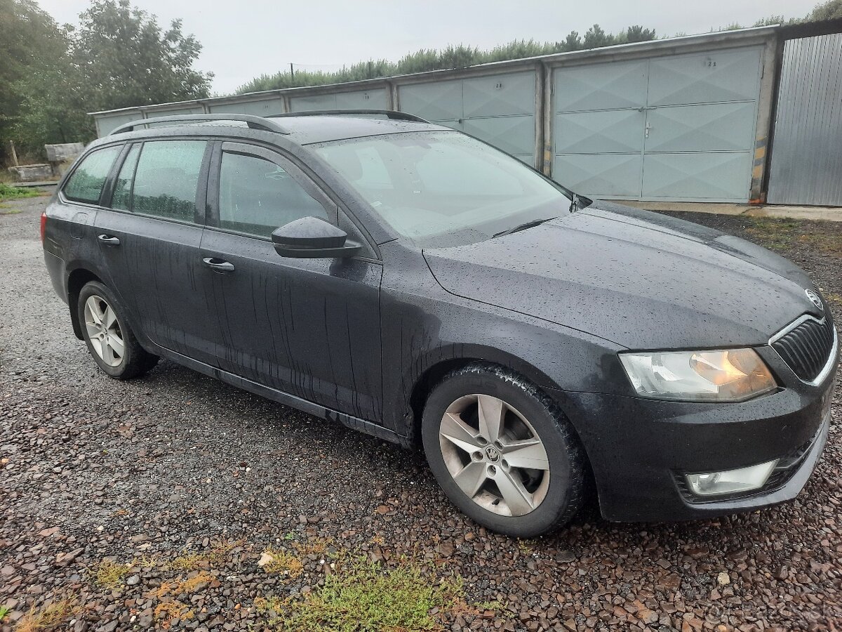 Rozpredam Skoda Octavia 3 1,6tdi 77kw farba cierna - 2