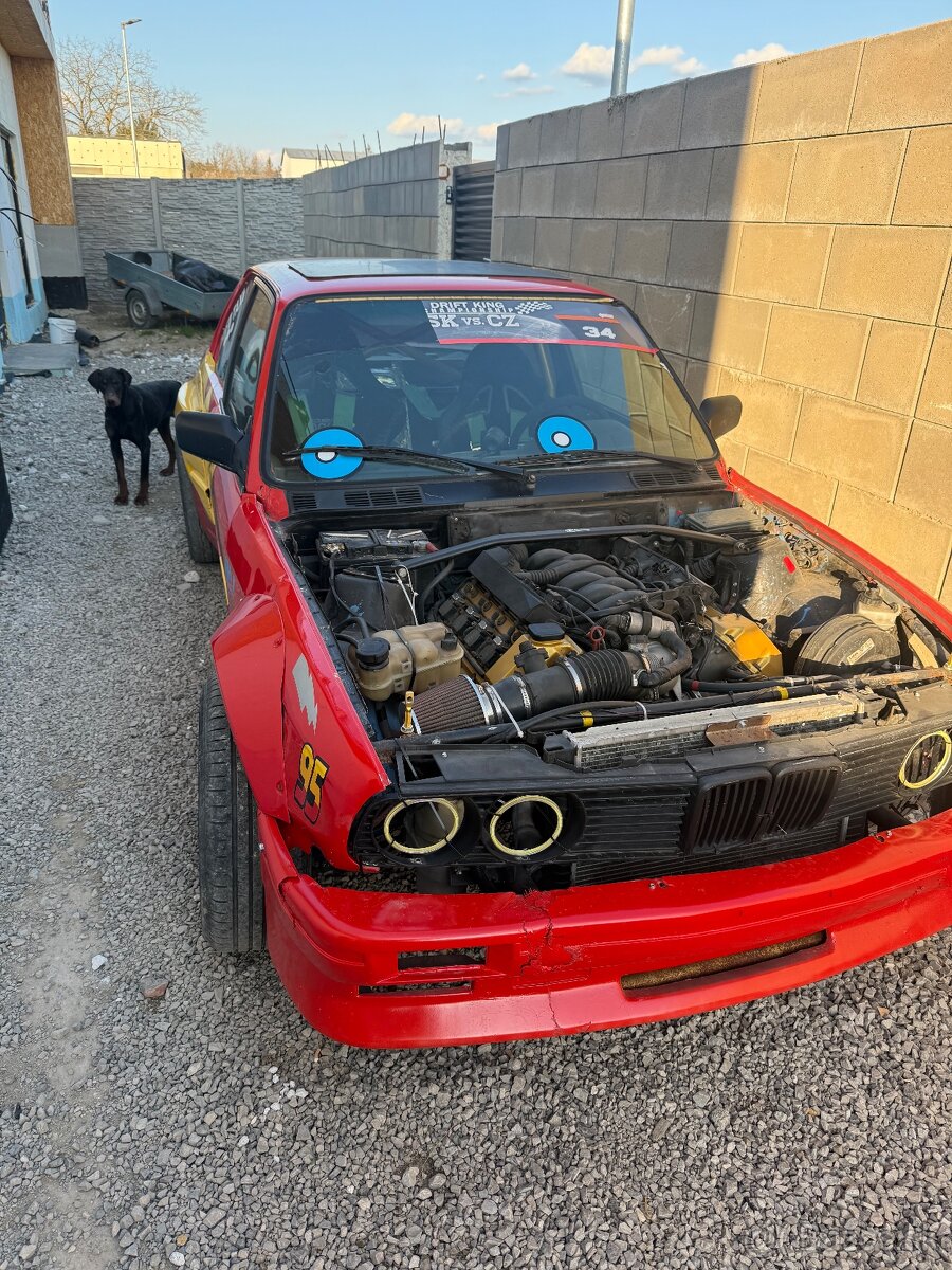 BMW e30 drift m60b40 - 2