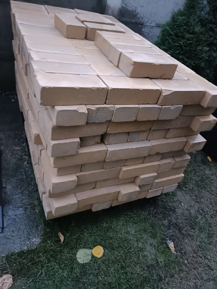 Predam šamotové tehly - 2