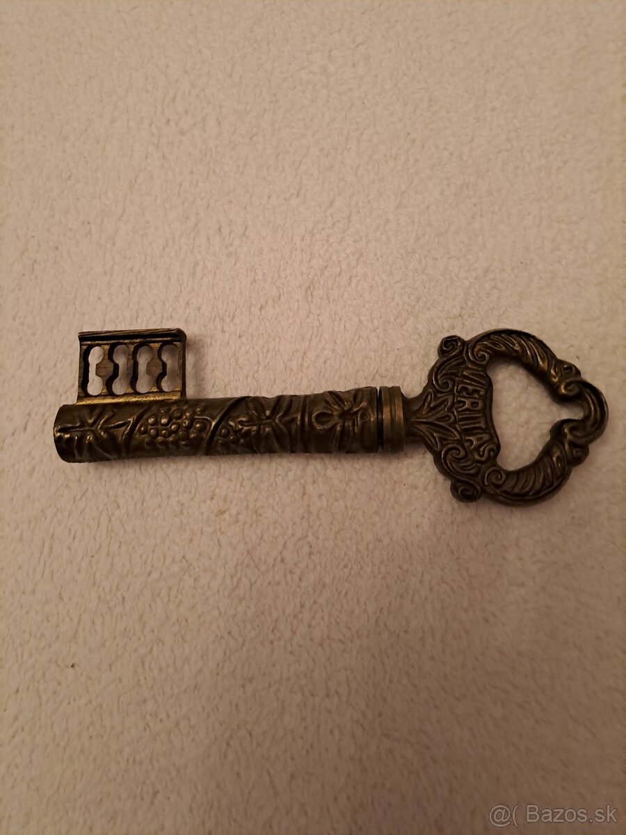 vývrtka na víno - 2