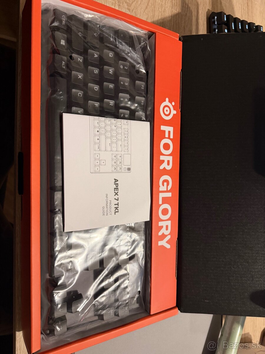Steelseries Apex 7 TKL US (red switches) - 2