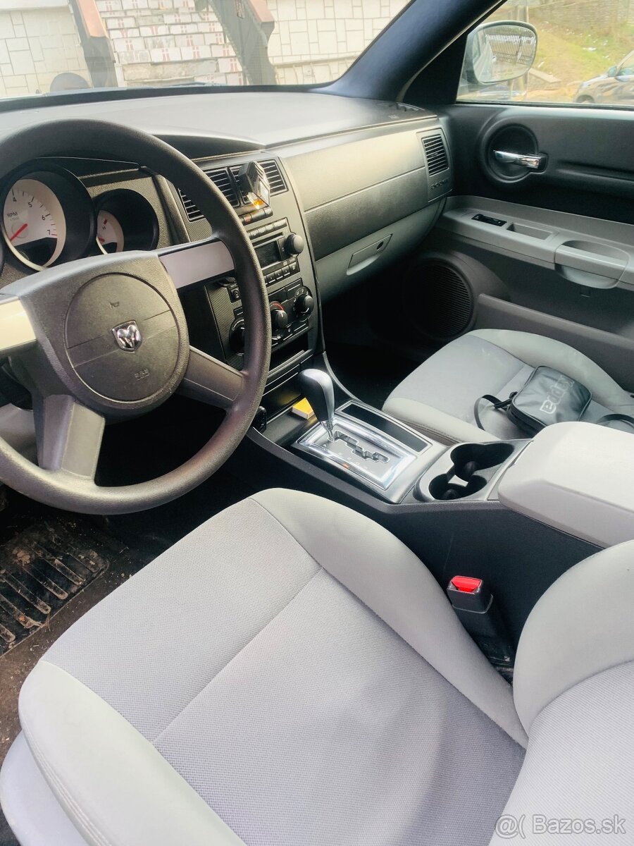 dodge magnum v6 benzin - 2