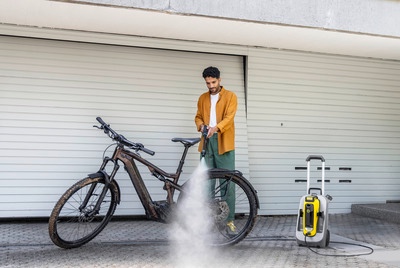 Karcher STREDNOTLAKOVÝ ČISTIČ OC 6-18 PREMIUM BATTERY SET - 2