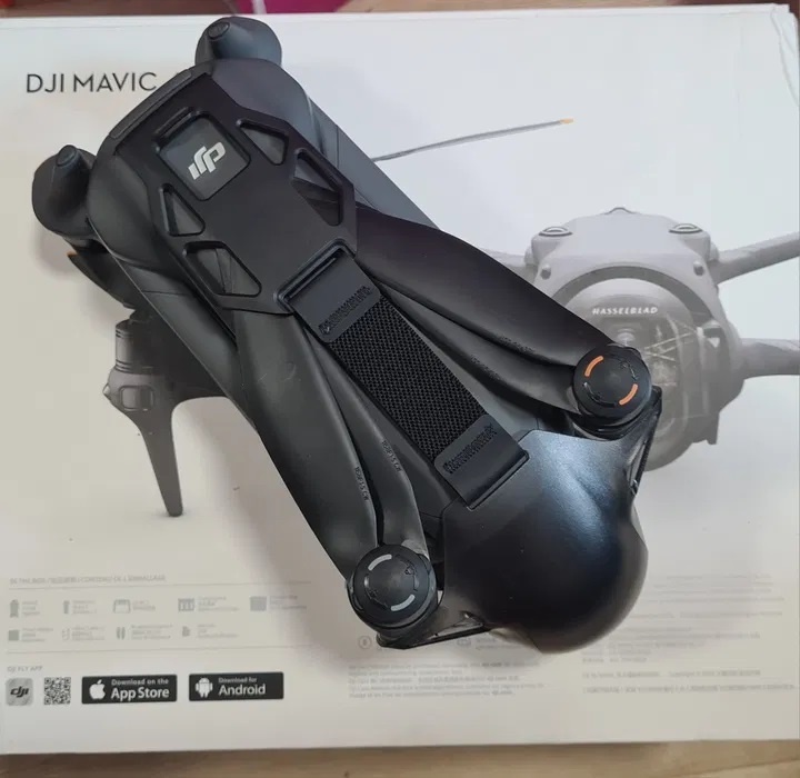 DJI Mavic 4 Pro Fly More Combo (DJI RC 2 - 2