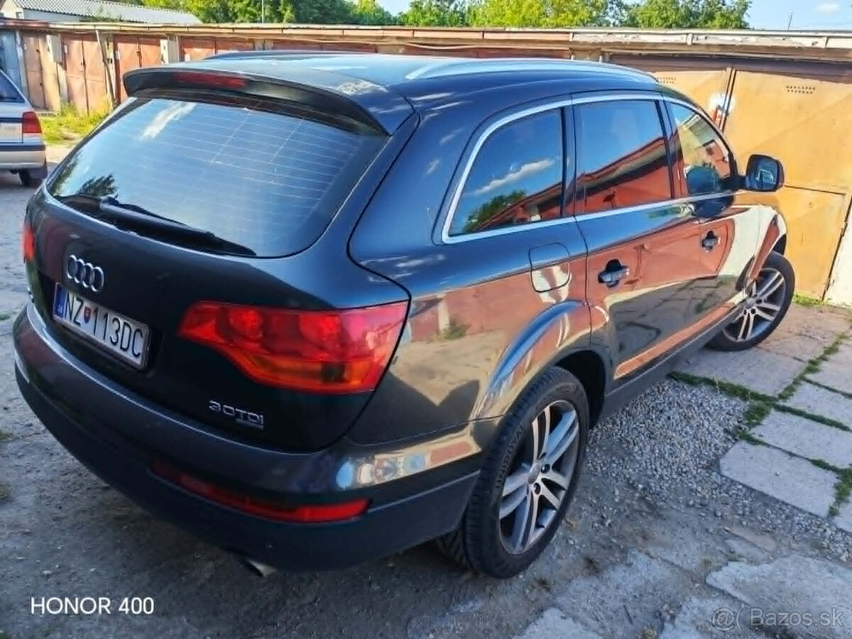 Audi Q7 - 2