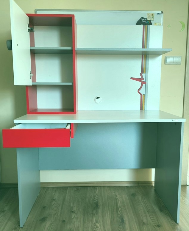 DARUJEM detský písací stôl - 2