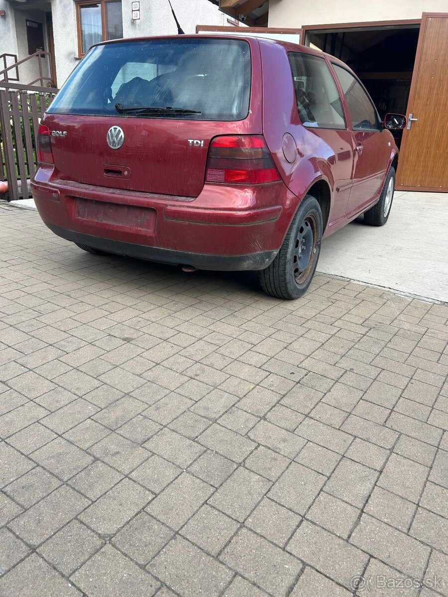 Volkswagen golf 4 automat predam - 2