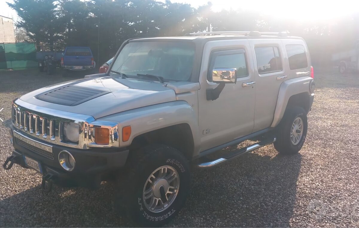 Hummer H3