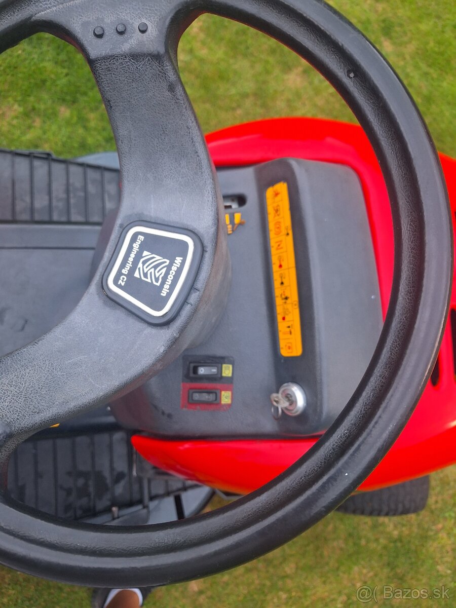 Traktorová kosačka - 2