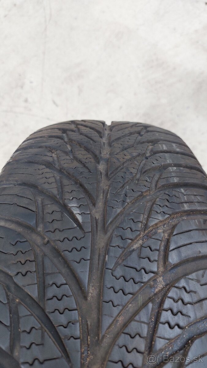 195/65 R15 celoročná - 2