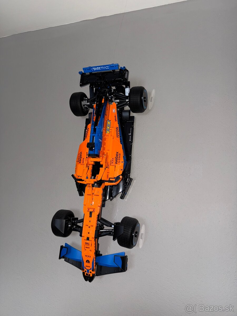 Lego F1 McLaren Formula 1 team - 2