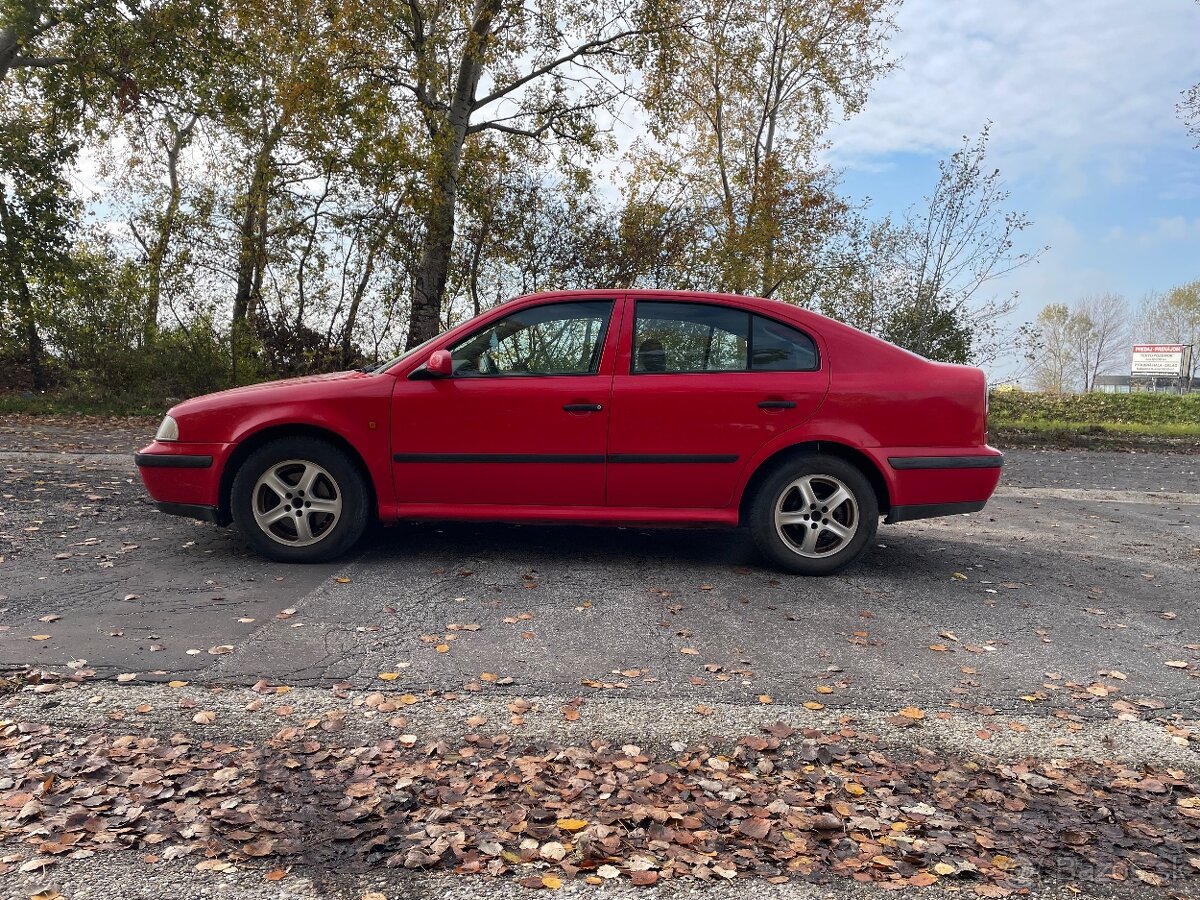 Predam Škoda Octavia 1.8 20v - 2