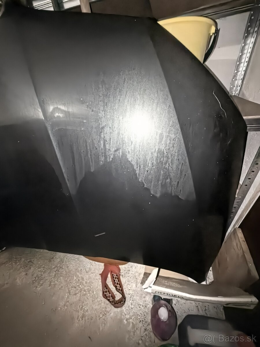 Predná kapota Škoda Octavia 3 - 2