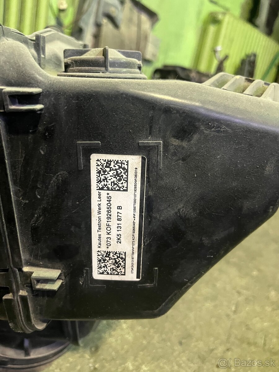 Adblue nádrž VW Caddy - 2