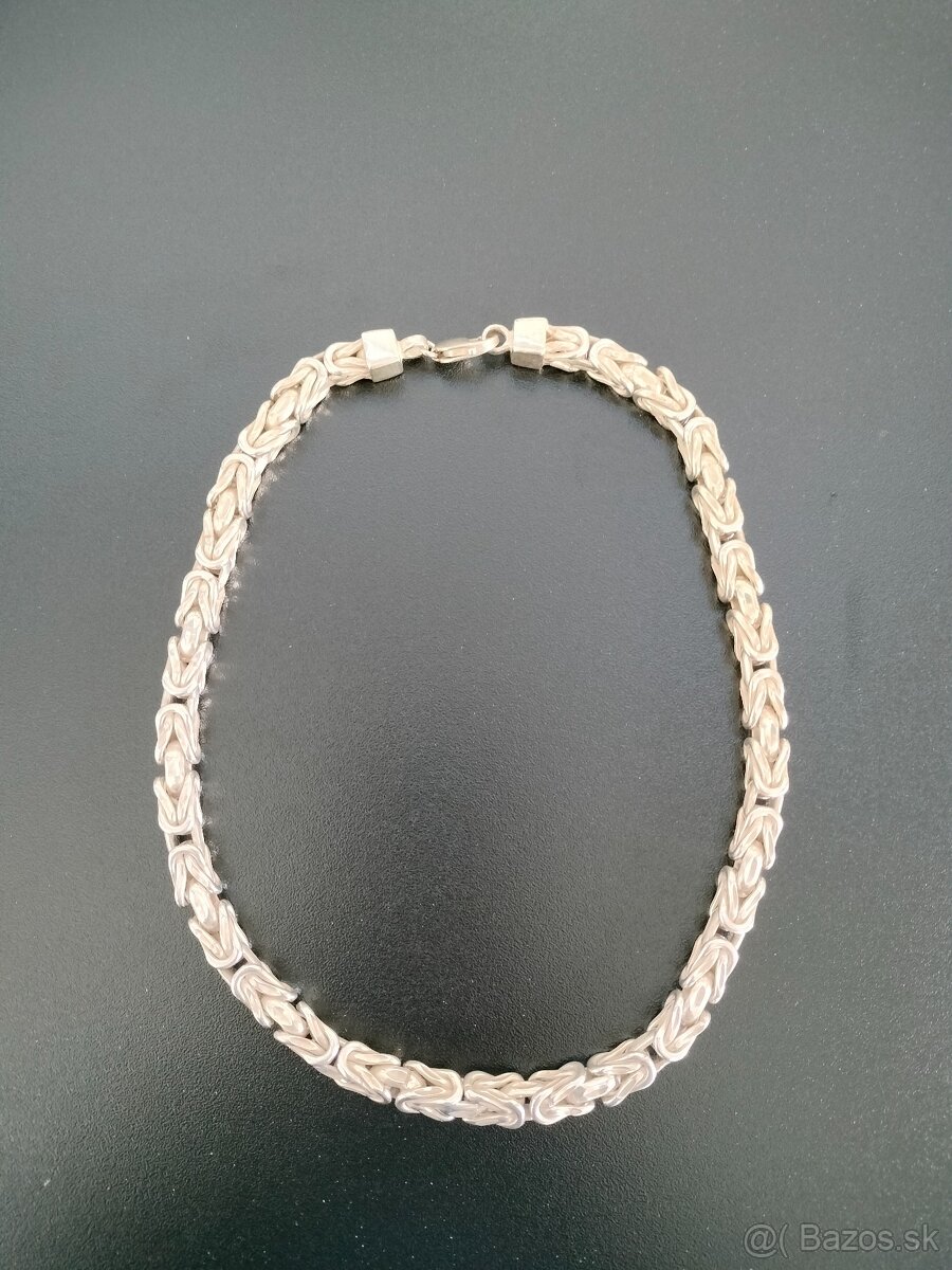 Strieborná retiazka. - 2