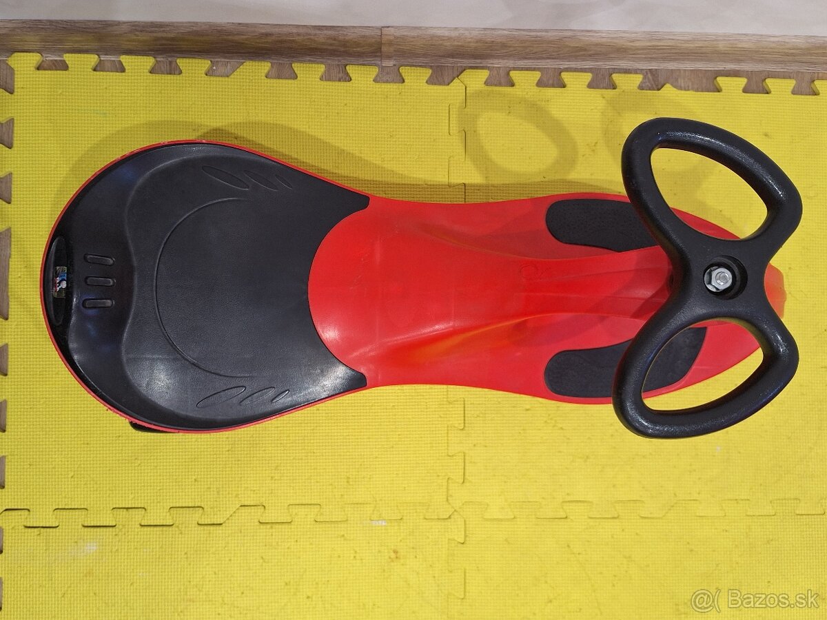 Samochodiace autíčko - 2