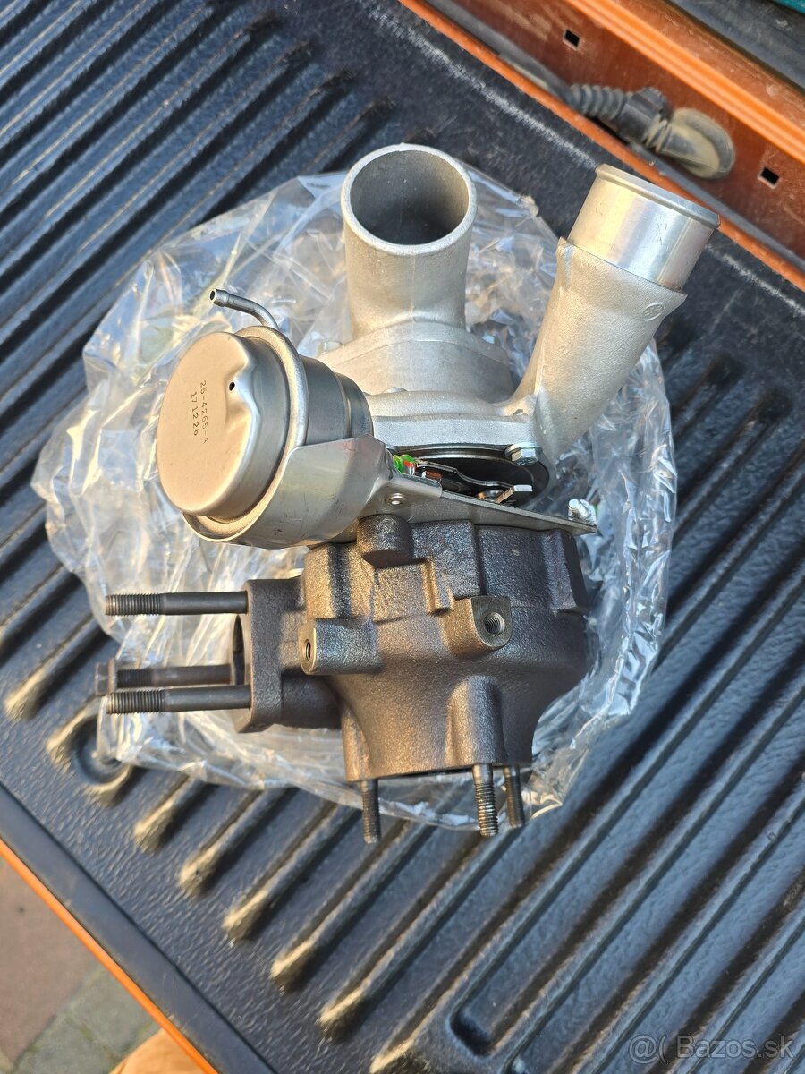 TURBO 5303-988-0145 HYUNDAI H-1 - 2