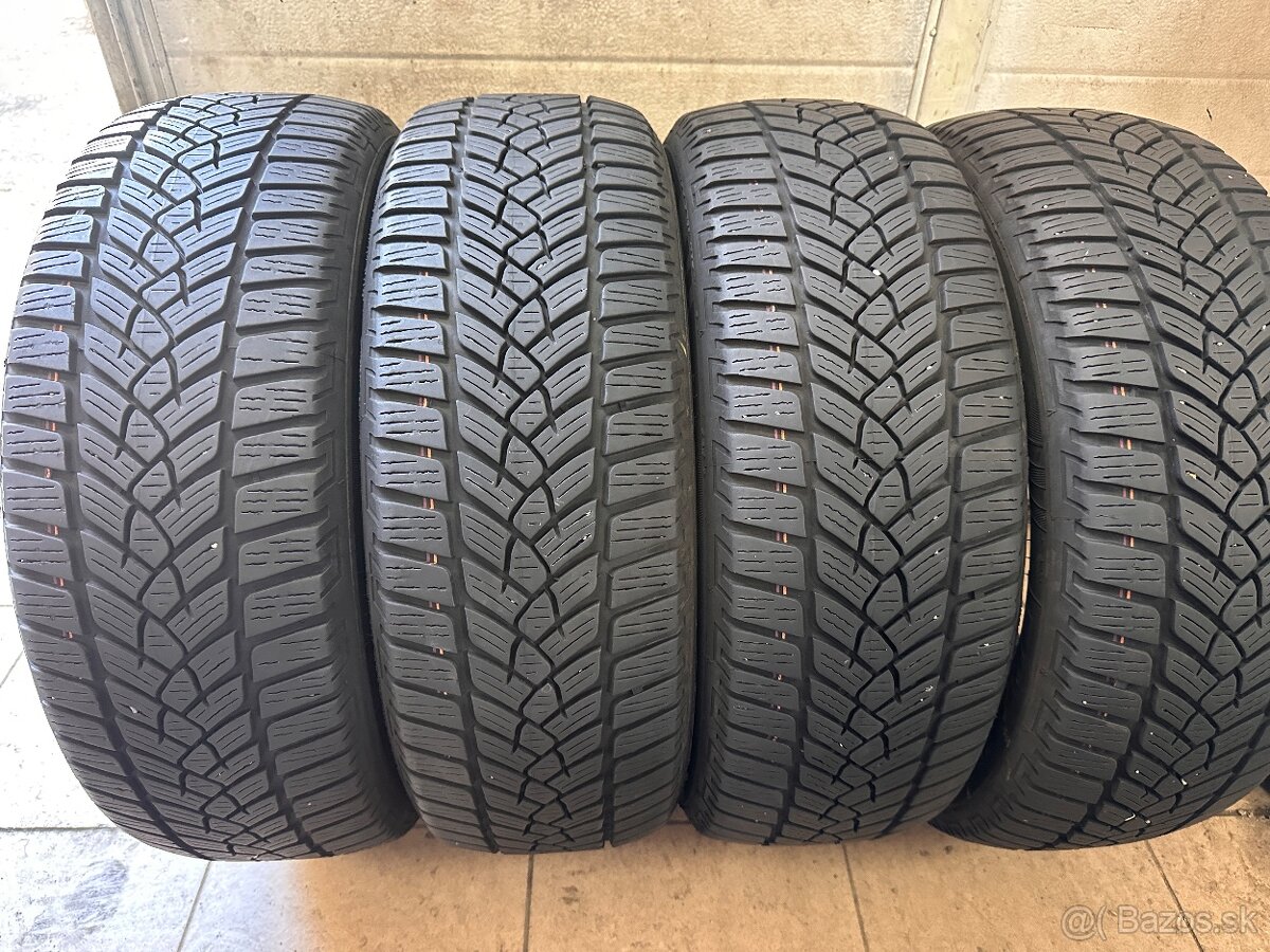 205/60R16 zimne - 2