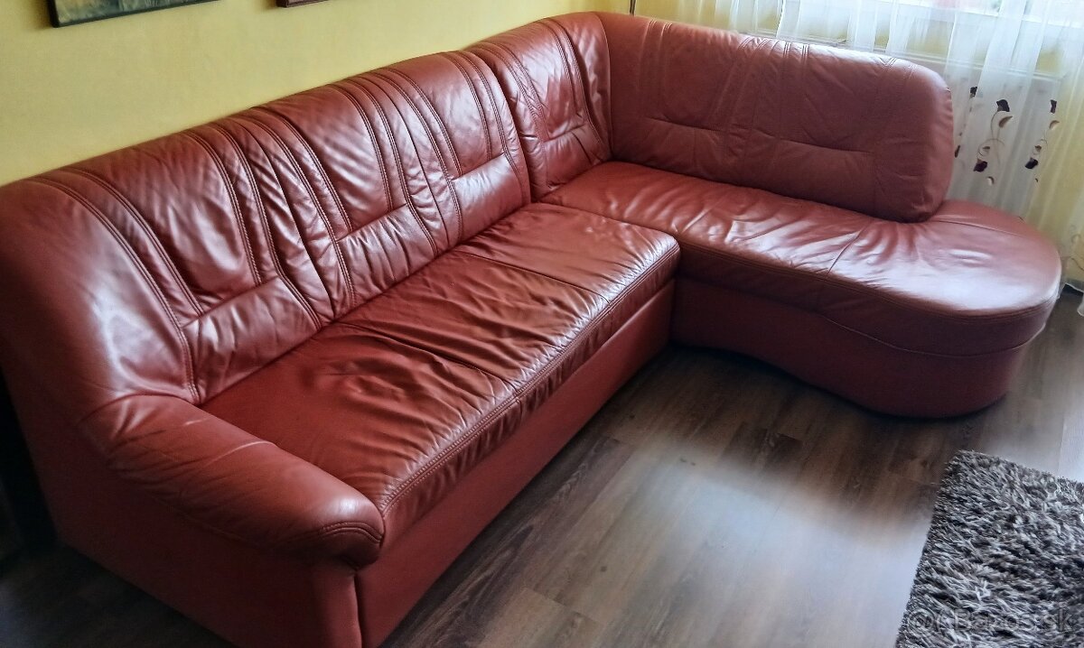 Kožená rohová sedačka. - 2