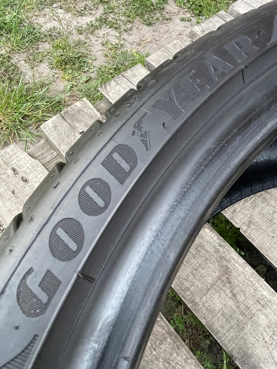 Goodyear 275/30 R20 letné runflat - 2