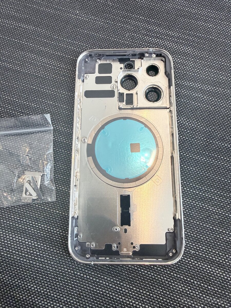 iPhone 14 pro housing/telo telefonu - 2