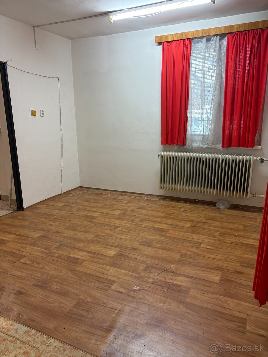 Na prenájom skladový priestor Nemšová - View 2