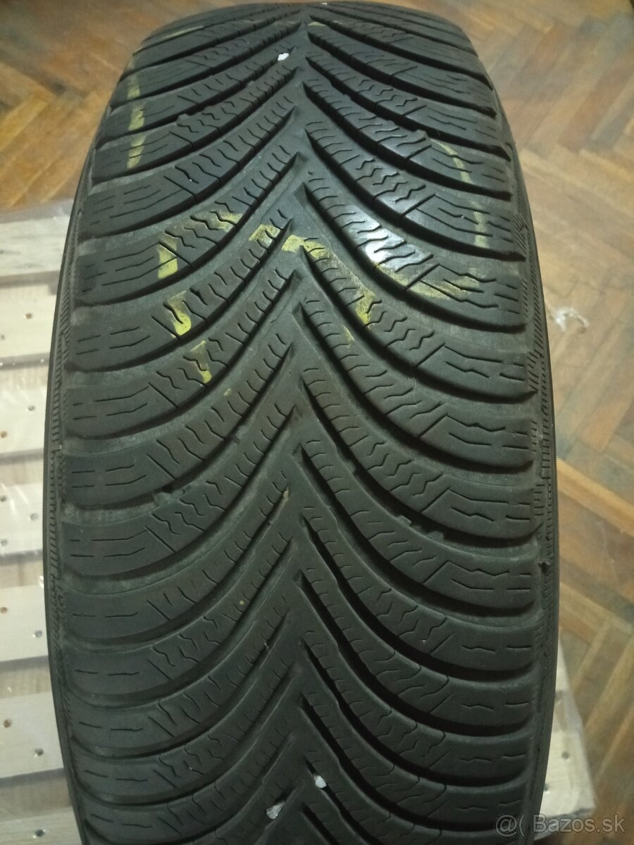 Michelin 195/65 R15 - 2