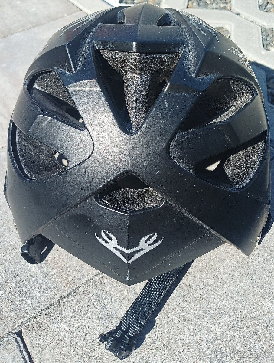 Cyklistické helmy - 2