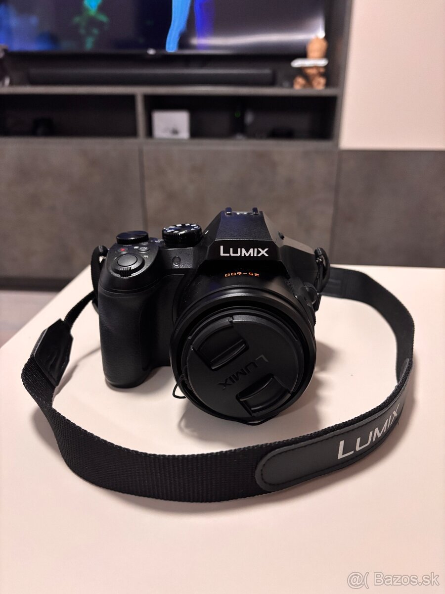 Panasonic Lumix DMC-FZ300 - 2