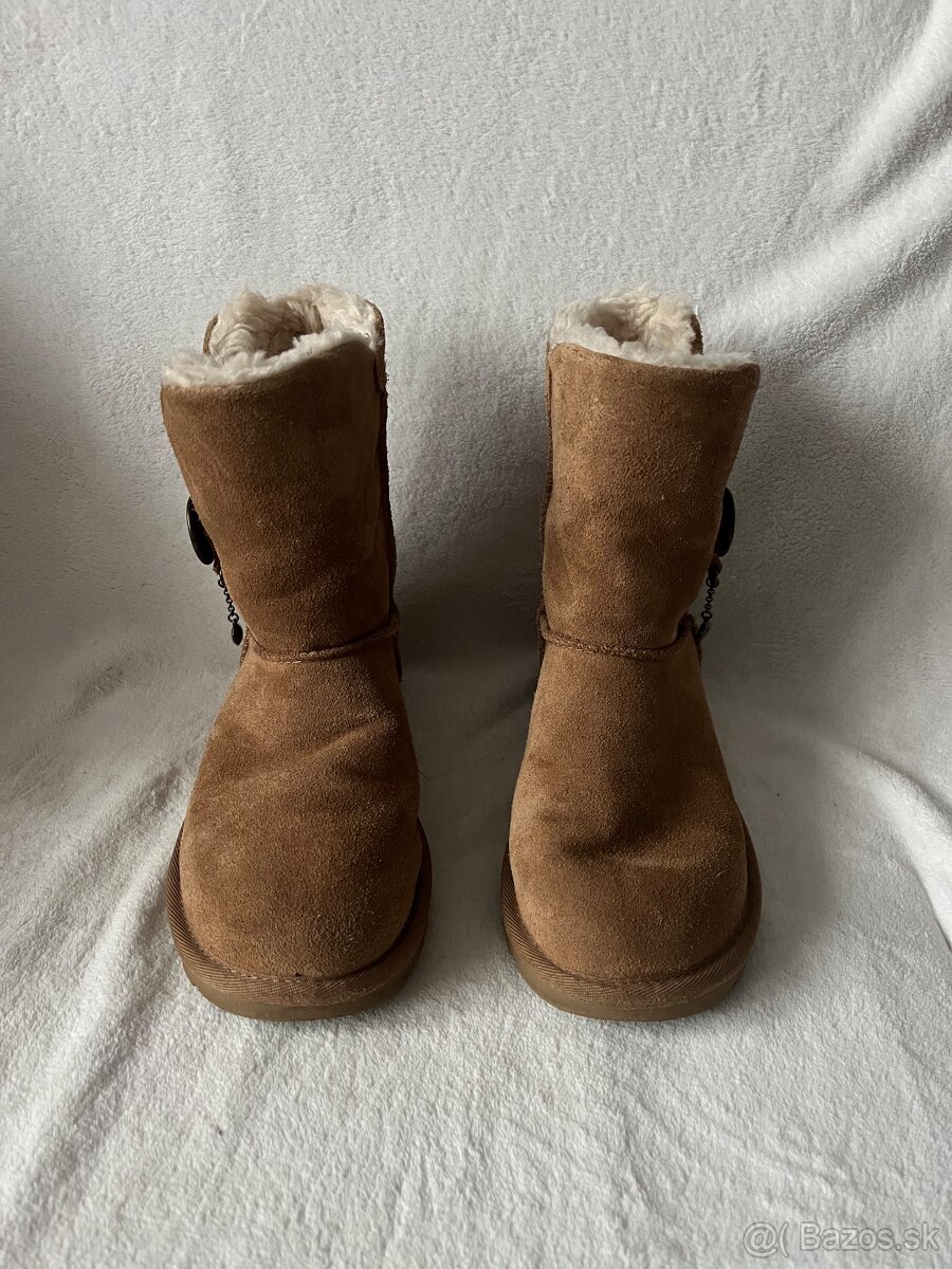 Damske Ugg Azalea. Velkost 36. - 2