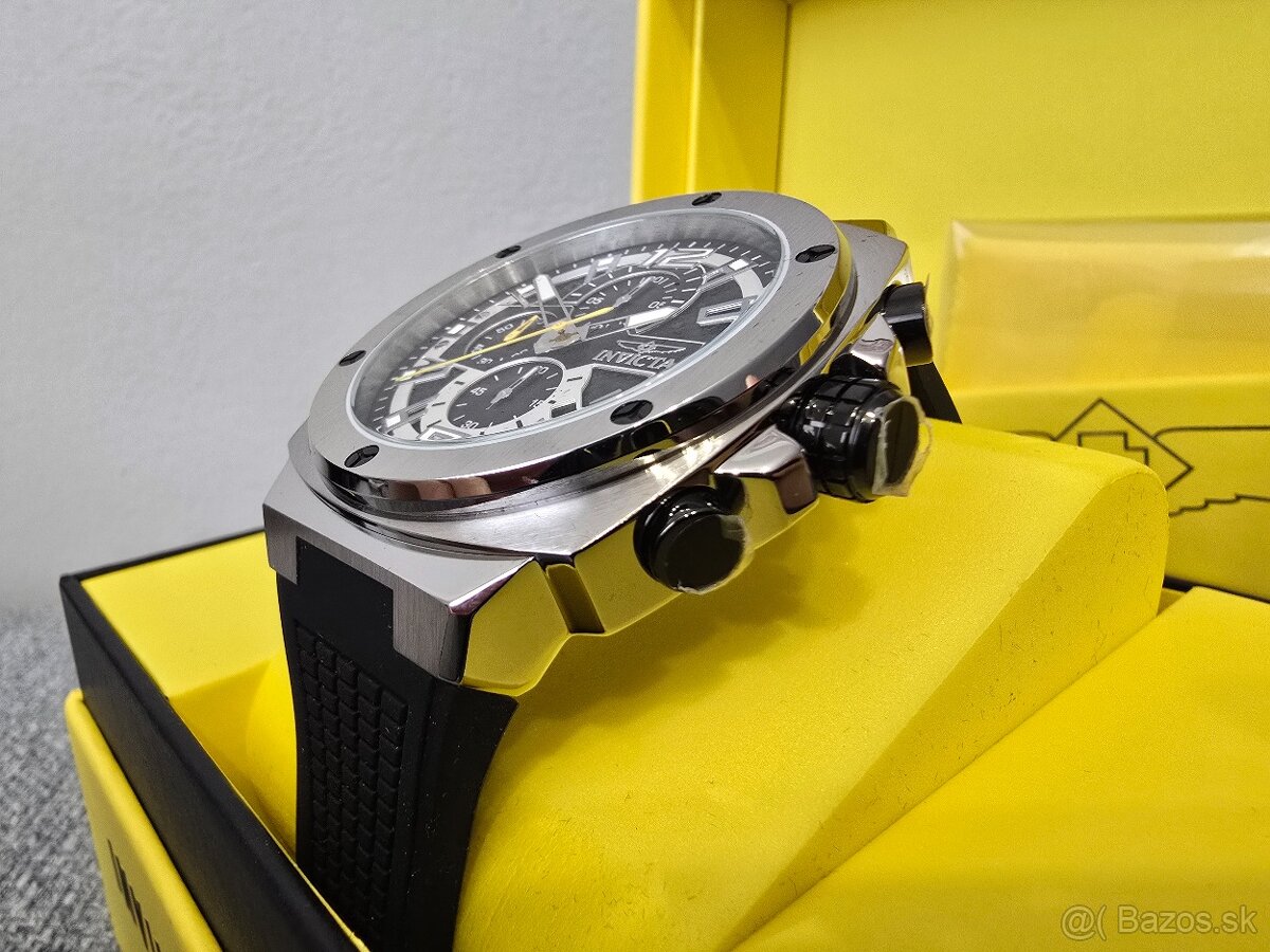 Invicta Racing 48mm chrono - 2