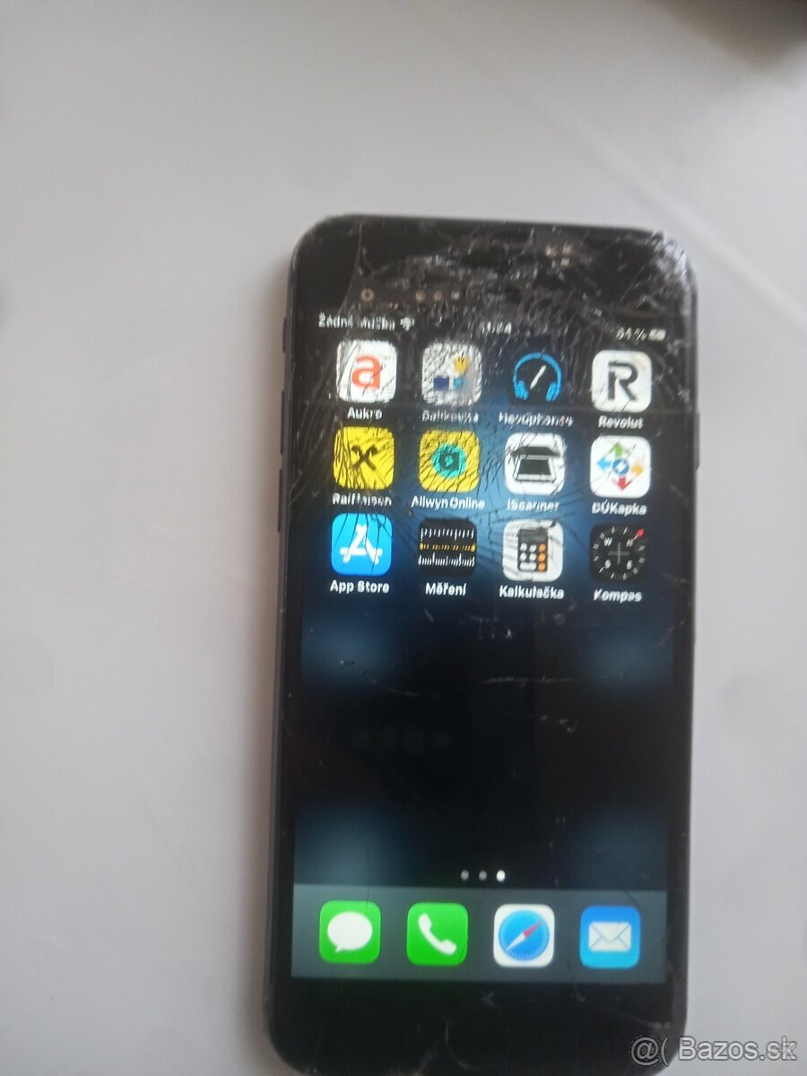 Apple iPhone 8 64GB - 2