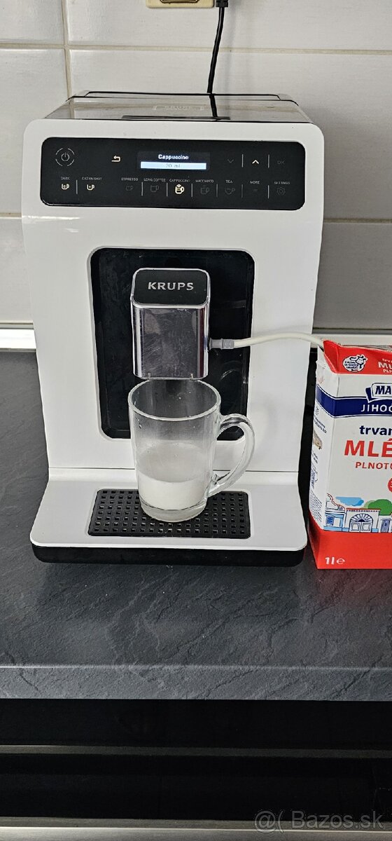 Kávovar Krups EA89 - 2