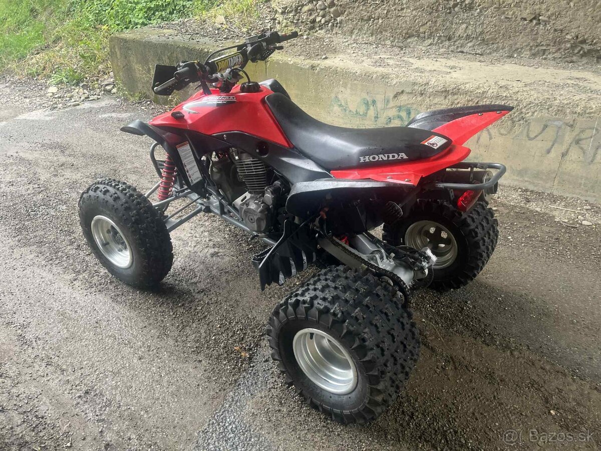 Honda TRX 400 sportrax - 2