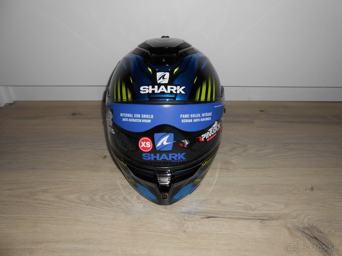 Predam krasnu novu moto prilbu znacky SHARK SPARTAN GT REPLI - 2