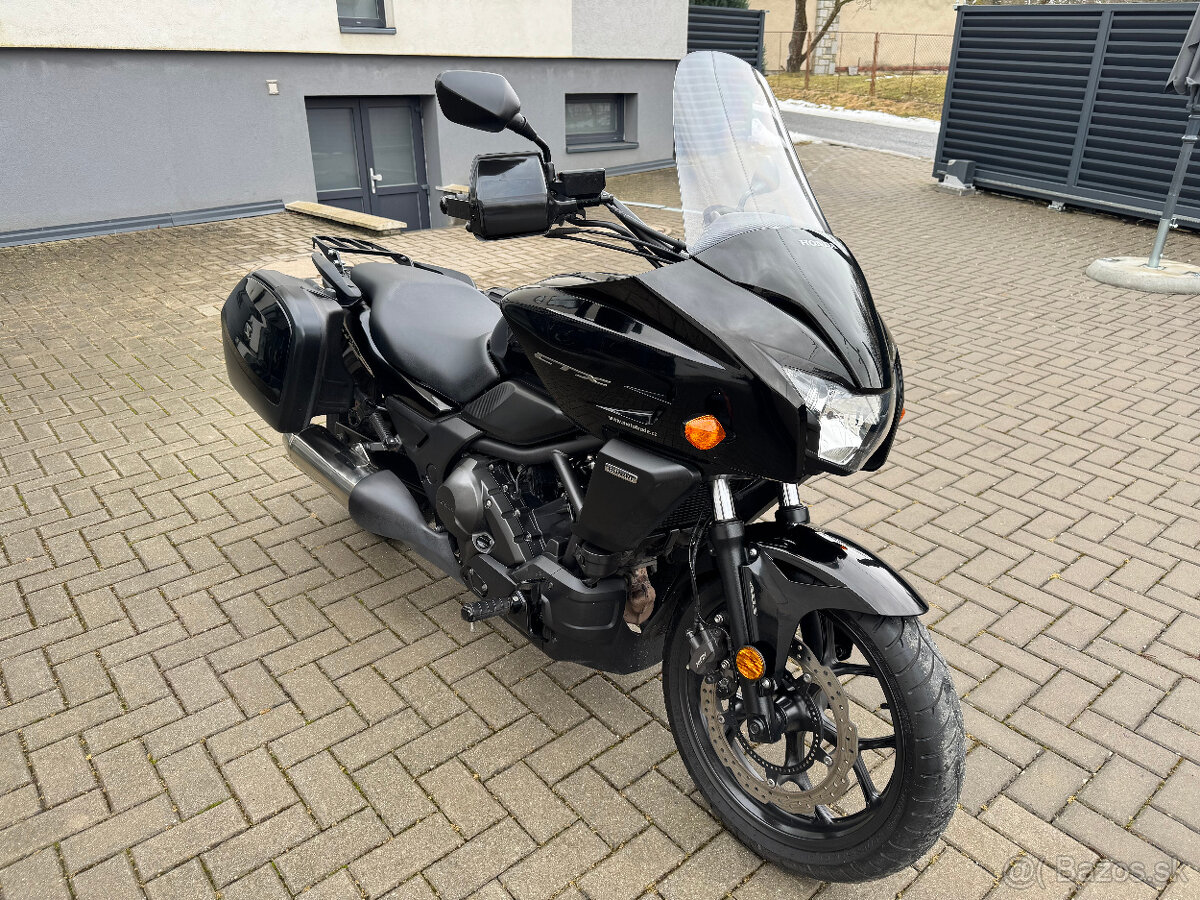 Honda CTX 700 D (automat) - 2