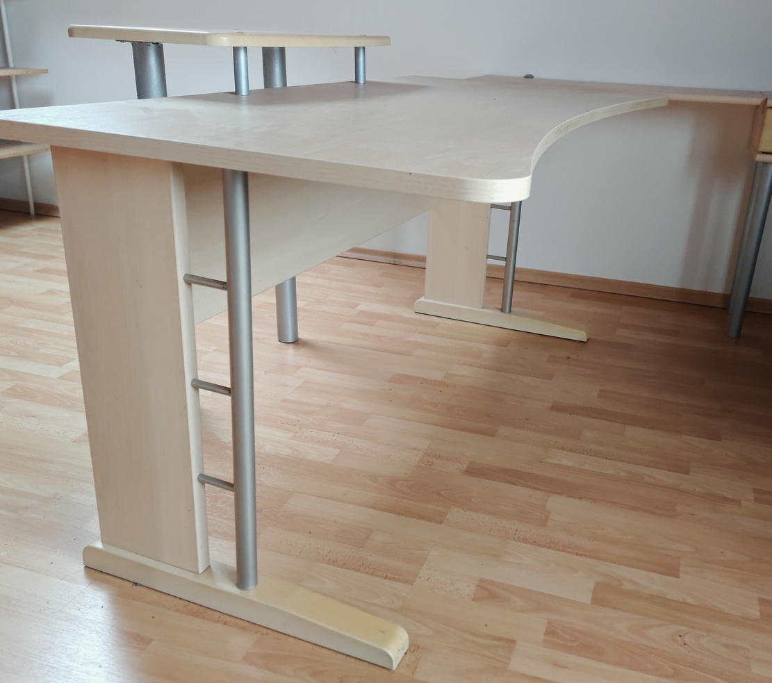 Kancelárský písací stôl POINT - 2