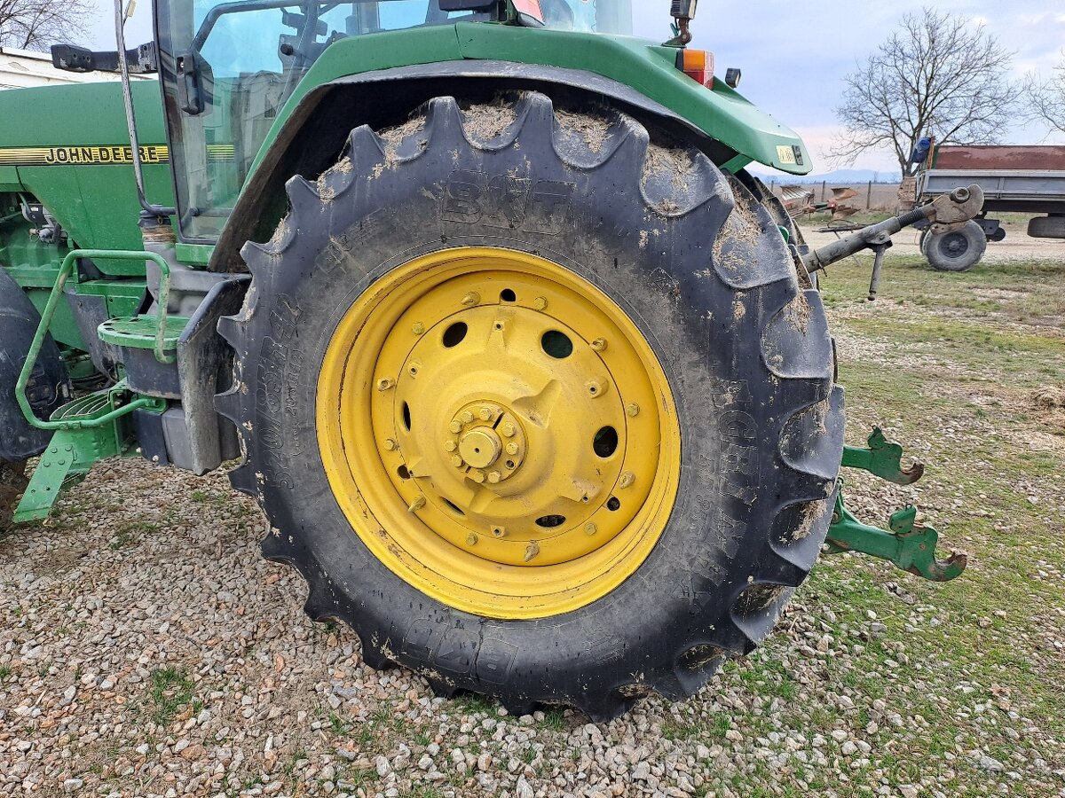 JD8300 - 2
