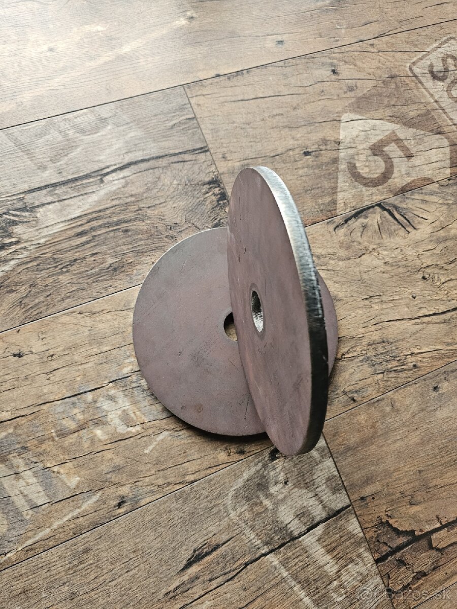 Závažia, kotúče 2,5kg - 2