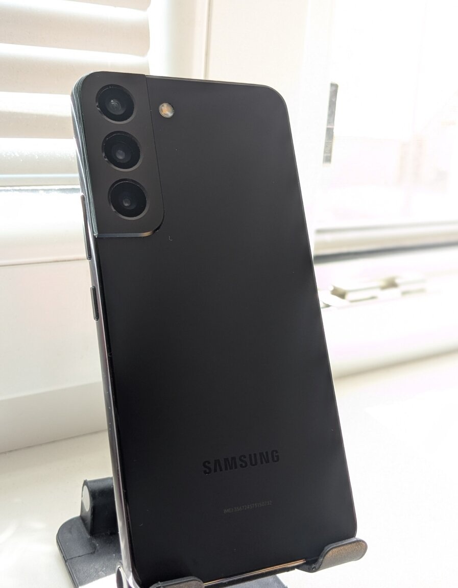 Samsung s22 - 2