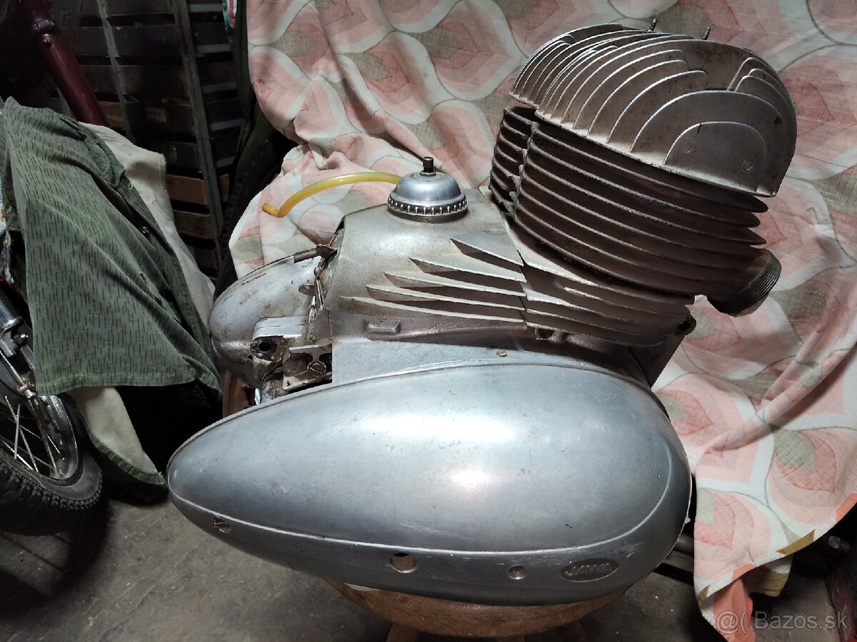 Jawa 350 typ 354 motor - 2