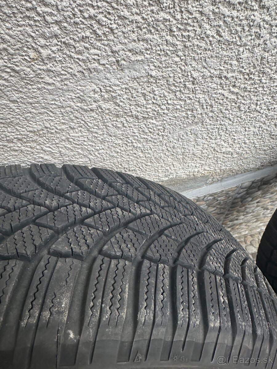 Bridgestone 205/60R16 92H - 2
