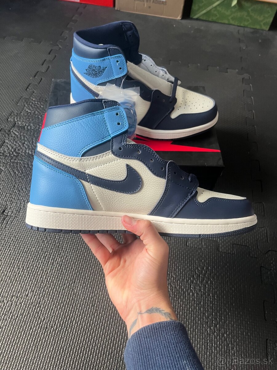 Nike Air Jordan 1 Obsidian - 2