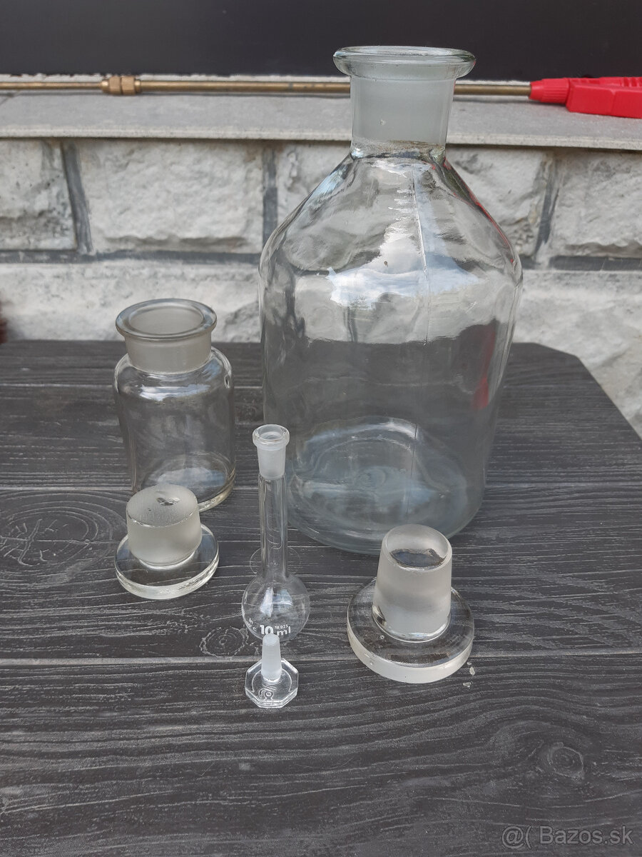 Laboratórne sklo - 2