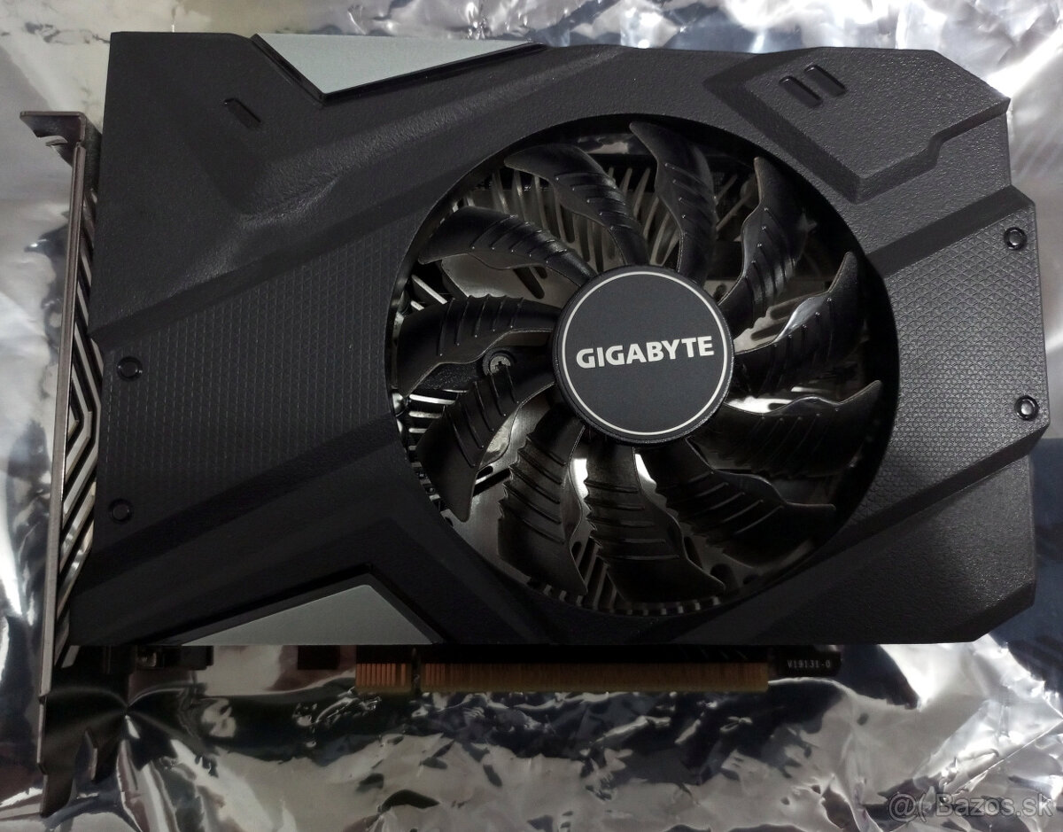 Gigabyte GeForce® GTX 1650 D6 OC 4G - 2