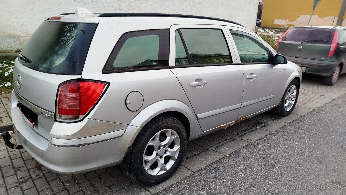 OPEL ASTRA H - 2