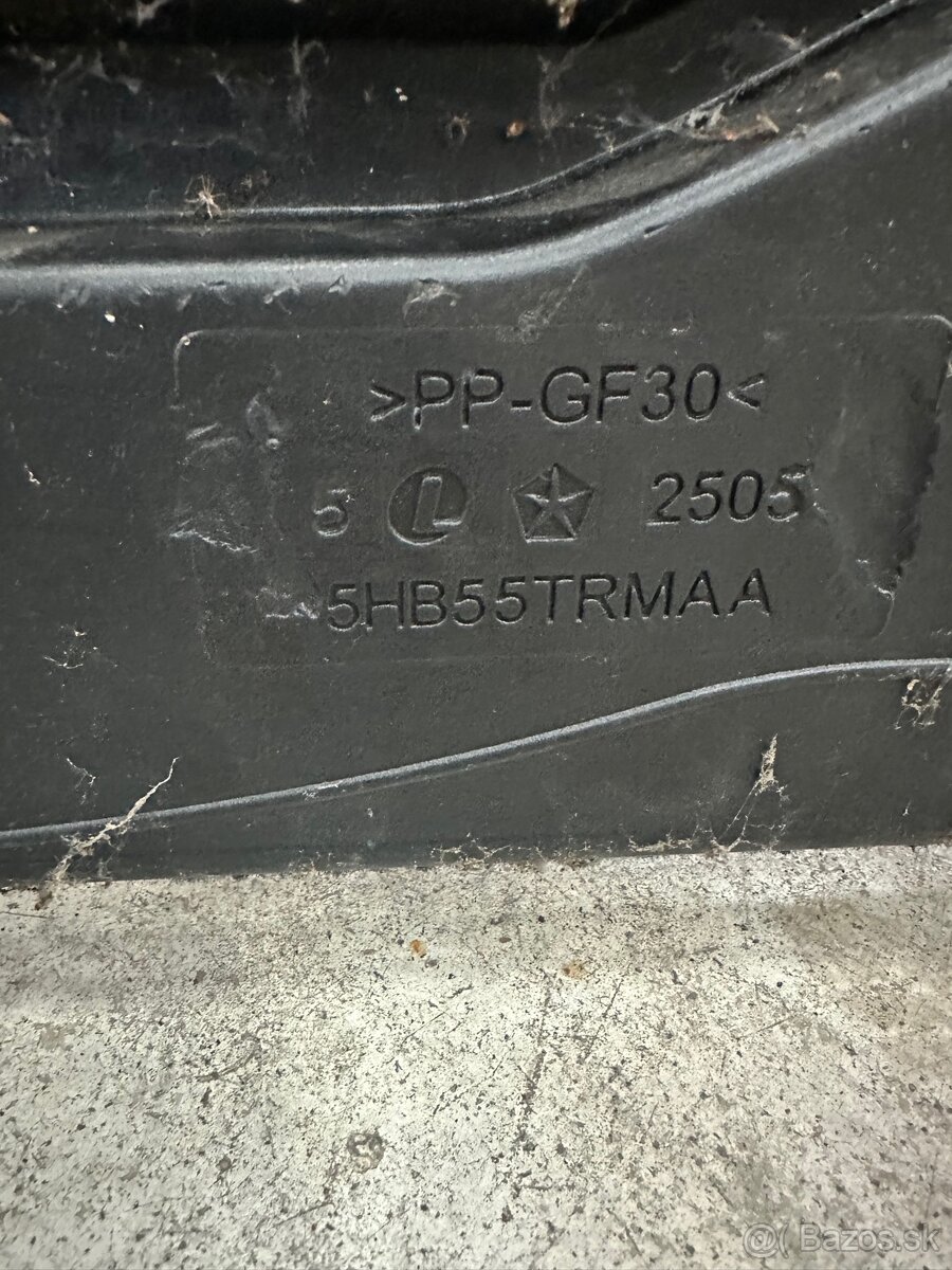 Dno Kufra/podlaha kufra jeep grand cherokee - 2