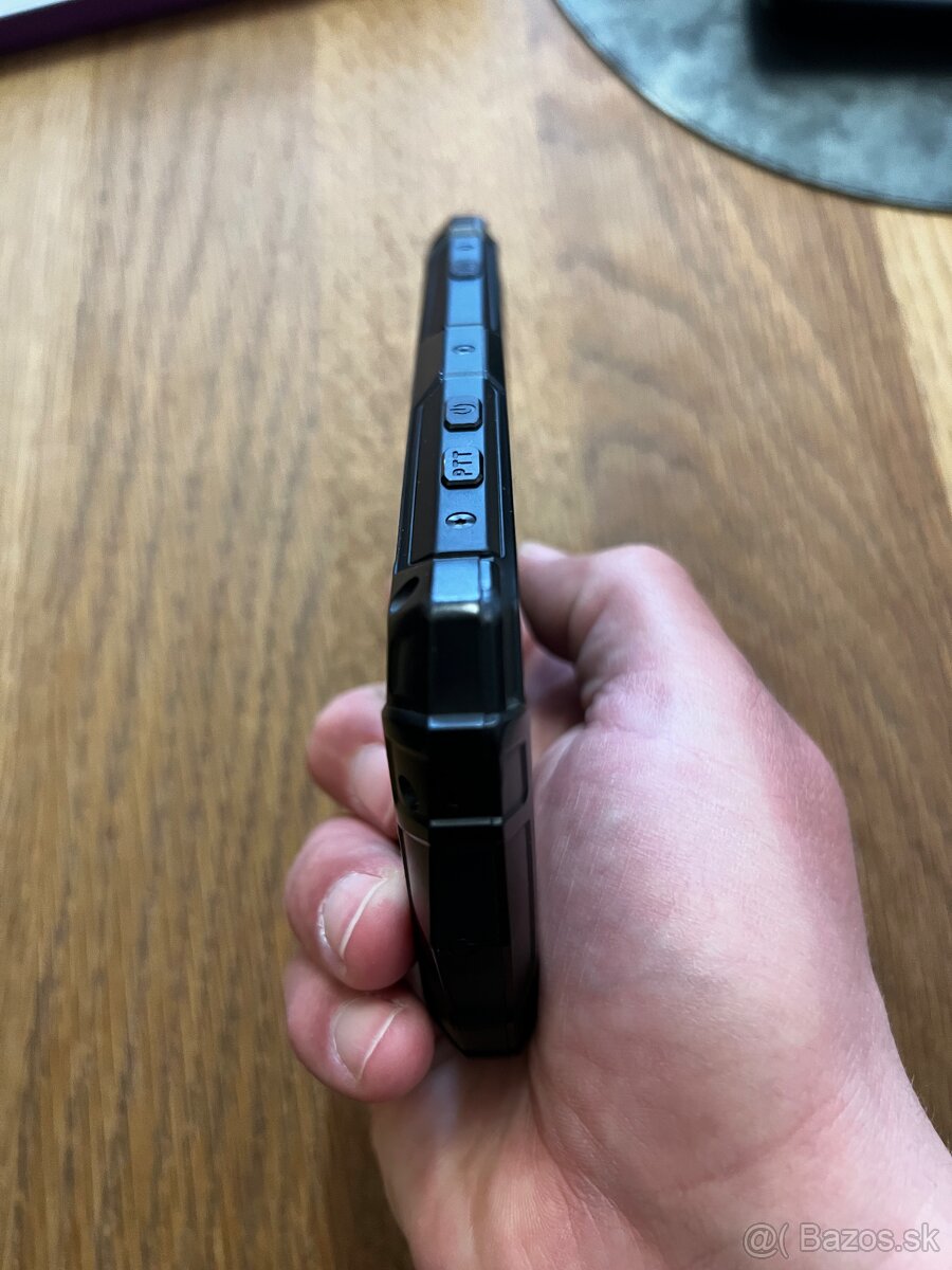 Predám zachovalý Doogee S60 - 2