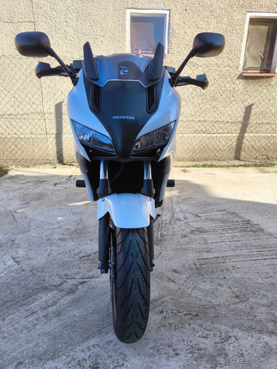 Honda CBF1000F - 2